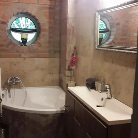 Barátkerti 818 Apartman
